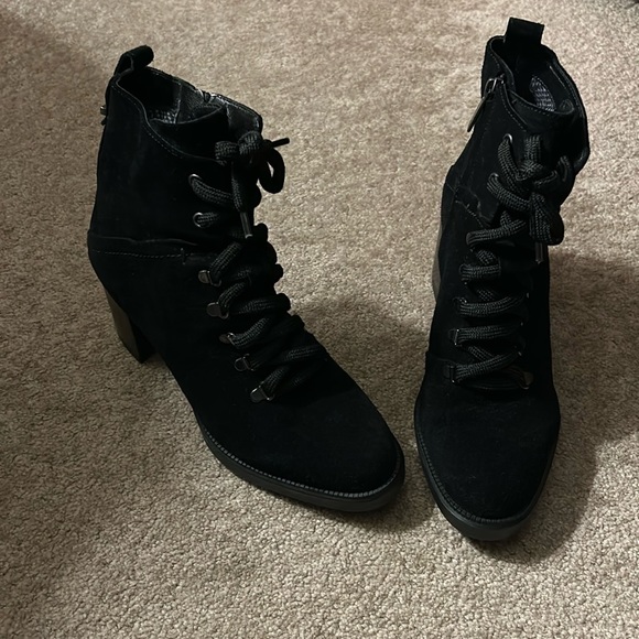 Aquatalia – Ihana Water Resistant Lace-Up Boot - Picture 5 of 7